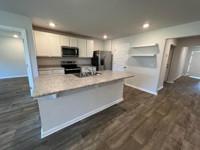 Photo - 399 This Way