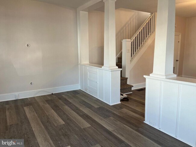 Photo - 152 Rockland Ave