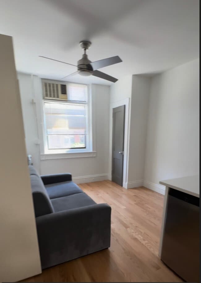 75 Westland Ave