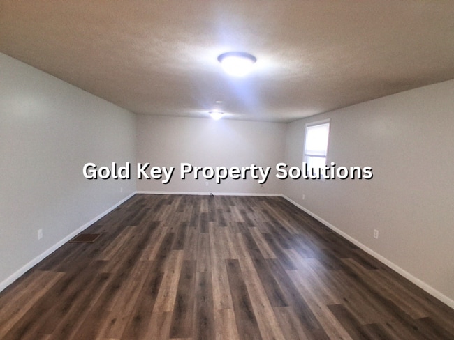 Photo - 1902 Rosemont Ave Unit 1902 Rosemont Ave