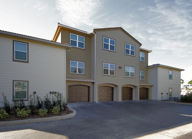 Via Tuscany Apartments For Rent in Melbourne, FL