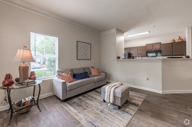 1BR, 1BA - 892SF - The Corner Cottage - Living Room