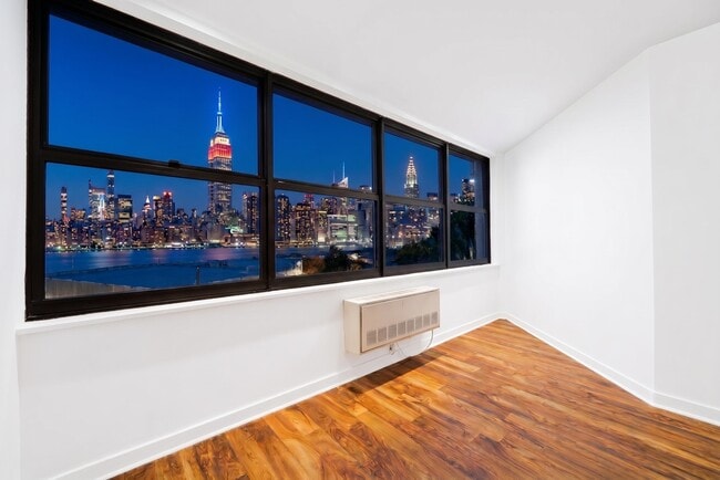 Building Photo - 7000 JFK Blvd E Unit 10C
