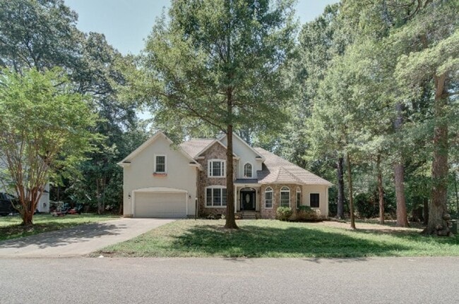 Photo - 14535 Honeysuckle Way House