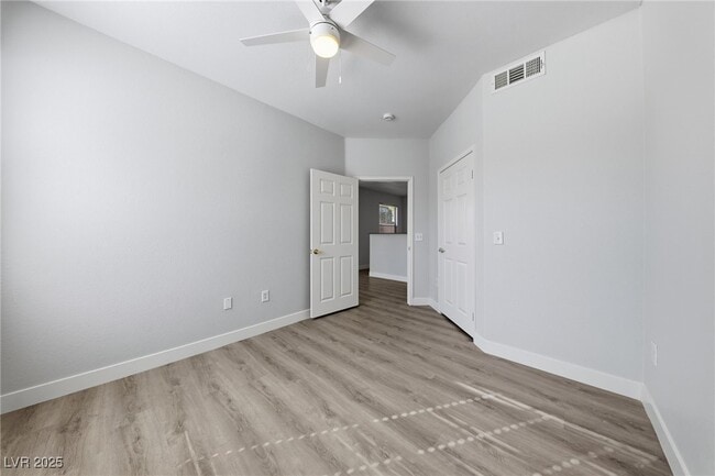 Building Photo - 10001 Peace Way Unit 1270