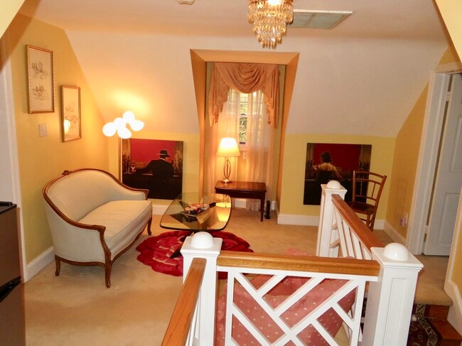 Photo - 1044 26th St S