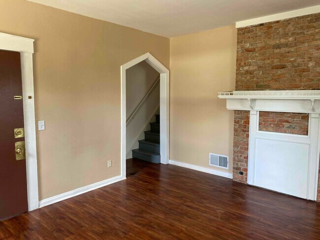 Photo - 1532 Burney Ln