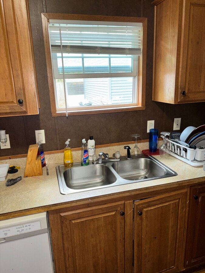 Photo - 1805 Meadow View Dr