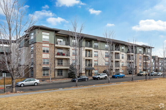 Building Photo - Summit at Flatirons Rental