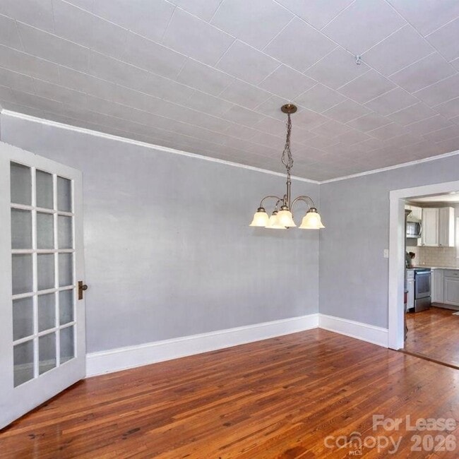 Photo - 508 S Main St