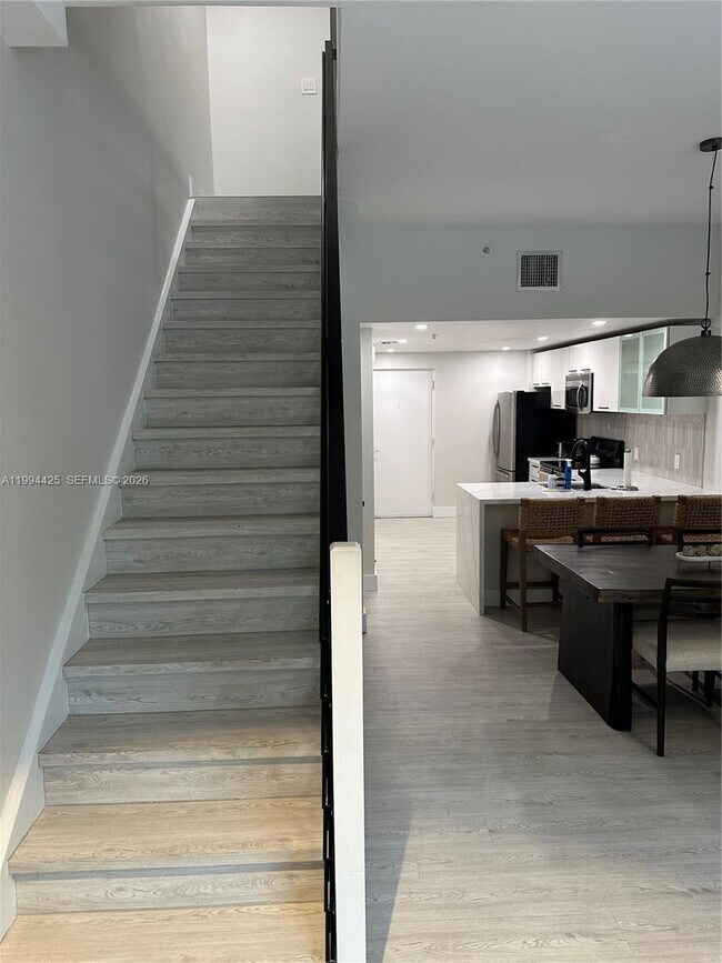 Photo - 3339 Virginia St Unit 127