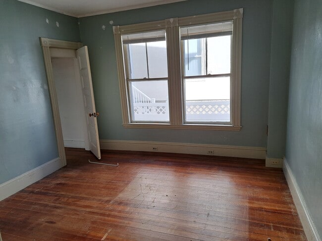 Photo - 14 Bellevue Ave Unit 14 B Bellevue Ave