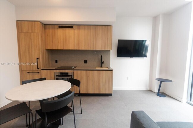 Photo - 121 NE 5th St Unit 3711