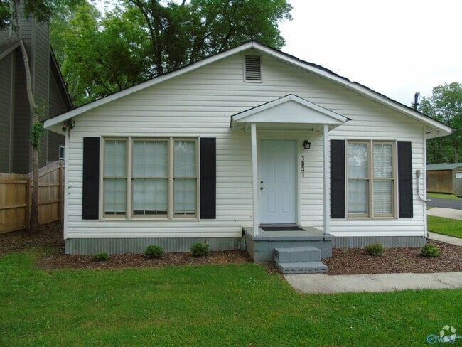 Building Photo - 1031 Halsey Ave NE Rental