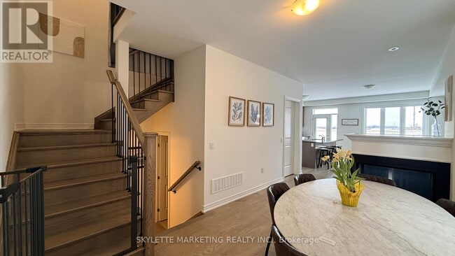 Photo - 83 Picardy Dr