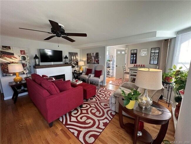 Photo - 1528 Portland-Cobalt Rd