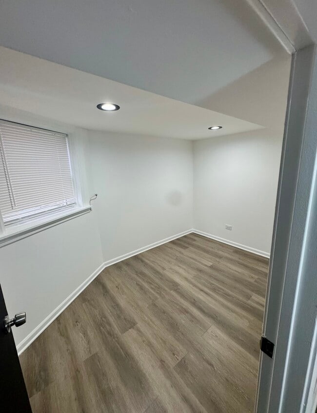 Photo - 5510 N Spaulding Ave