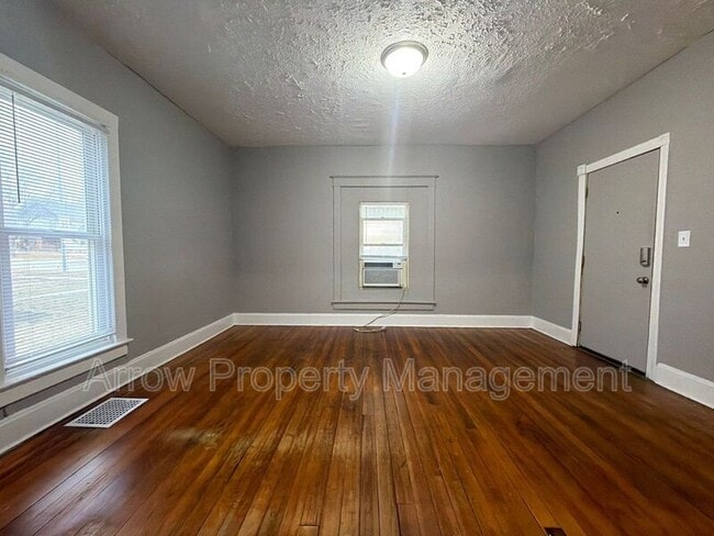 Photo - 2500 P St Unit 1