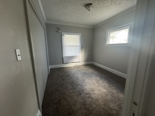 Photo - 4056 E 136th St