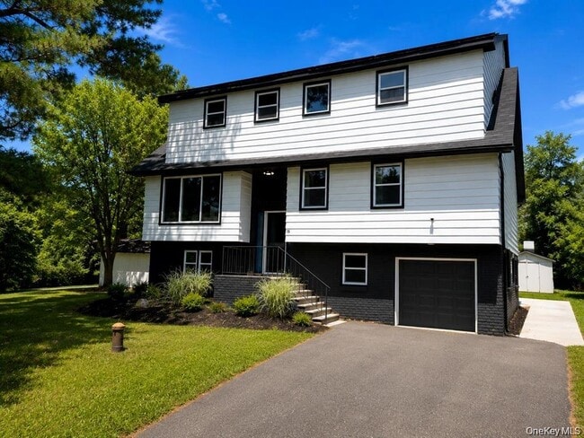 Building Photo - 15 Nepale Dr