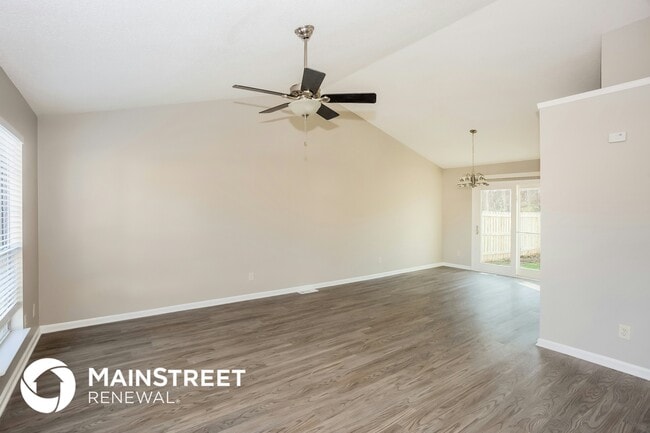 Photo - 1500 Jeffrey Bryan Dr