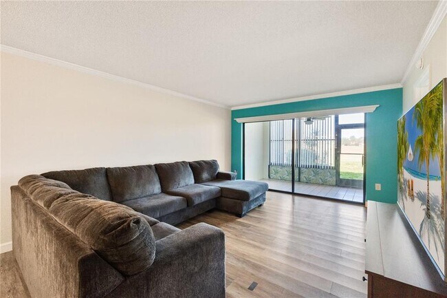 Photo - 6211 Timberlake Dr Unit B9