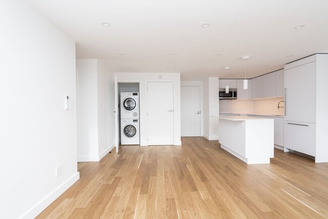 Photo - 4 Overland Drive Unit 312