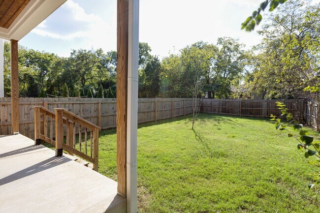 Photo - "Charming 4-Bedroom Nashville Oasis with E...