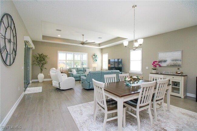 Building Photo - 14849 Windward Ln