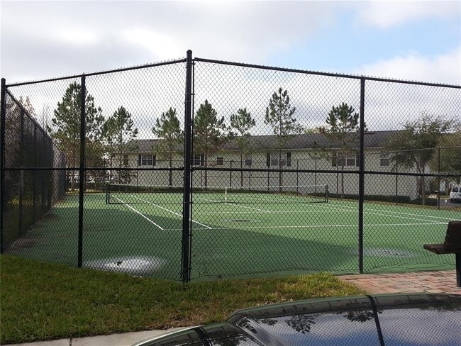 200 Southern Pecan Cir Unit 203