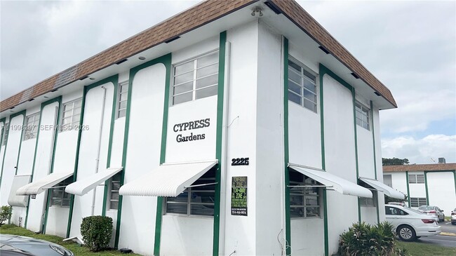 Building Photo - 2225 Polk St Unit 6B