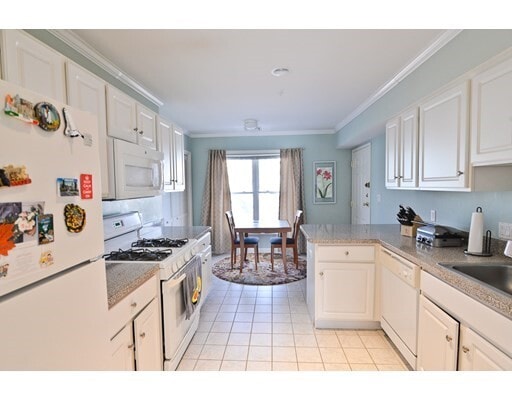 Photo - 20 Cameron St Unit 303