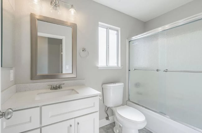 Photo - 2280 Southwood Dr