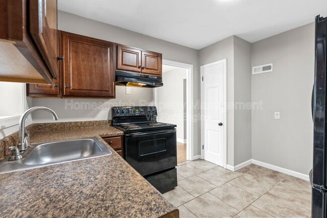 Photo - 2633 Avie Dr