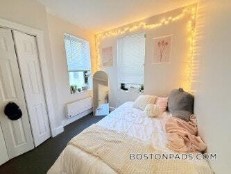 Photo - 829 Beacon St Unit 3A