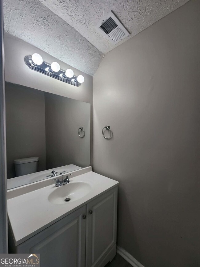 Photo - 1653 Pinedale Cir NW