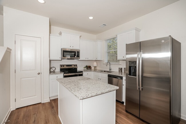 Highland Pointe - Rental Collection