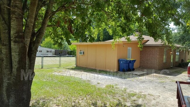 Photo - 3510 Garland Rd