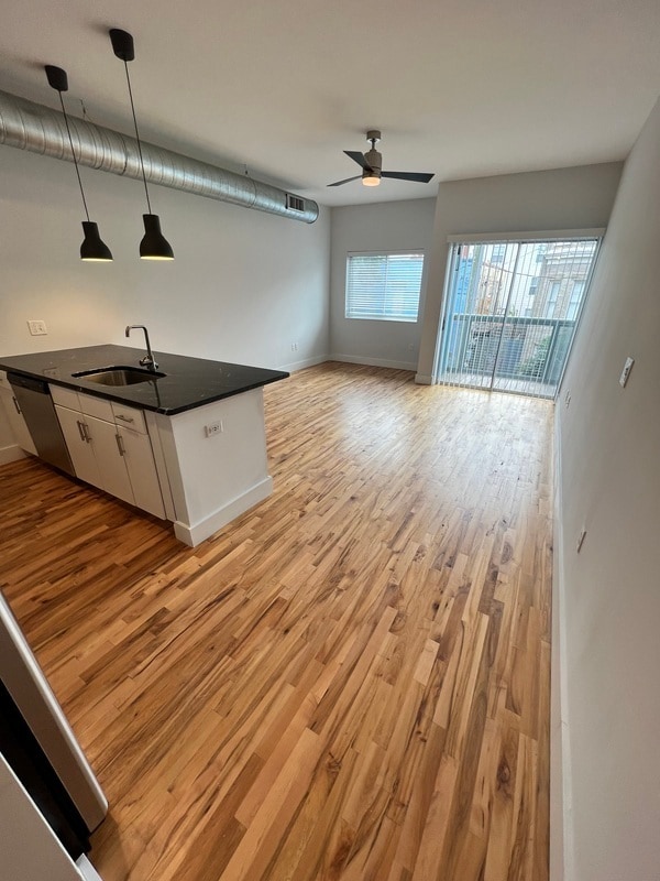 Photo - 800 W Cary St Unit 1 bedroom