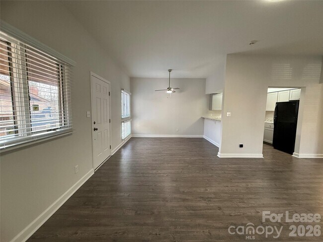 1855 J Julian Ln Unidad E