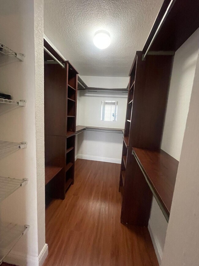 Photo - 4156 Inverrary Dr Unit 202