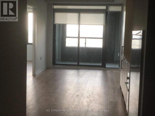 Photo - 2920 Hwy 7 Unit 3809