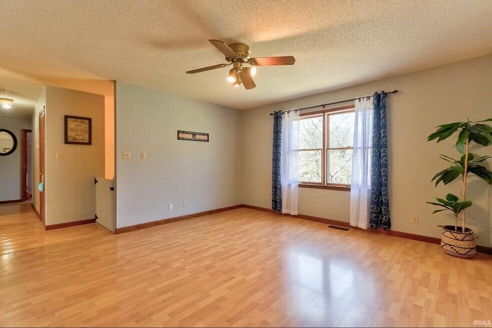 1210 Char Lee Dr