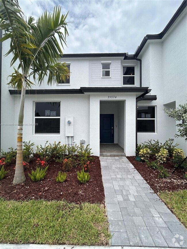 Building Photo - 35774 SW 178th Ct Rental