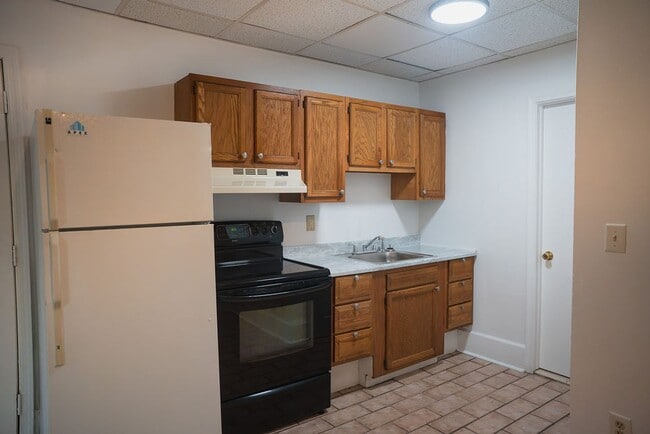 Photo - 415 Wyandotte St Unit 1