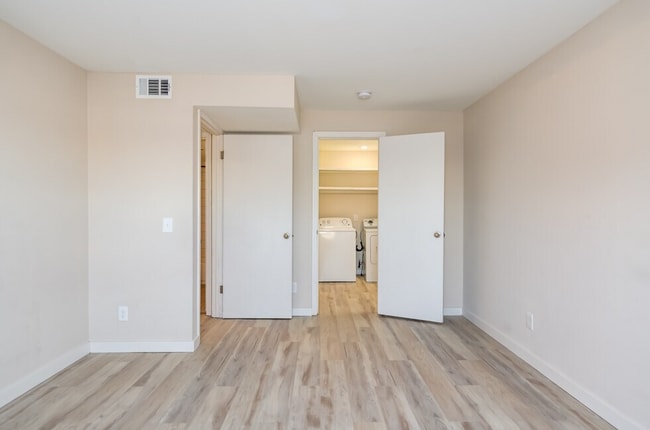 Forest Creek Apartments