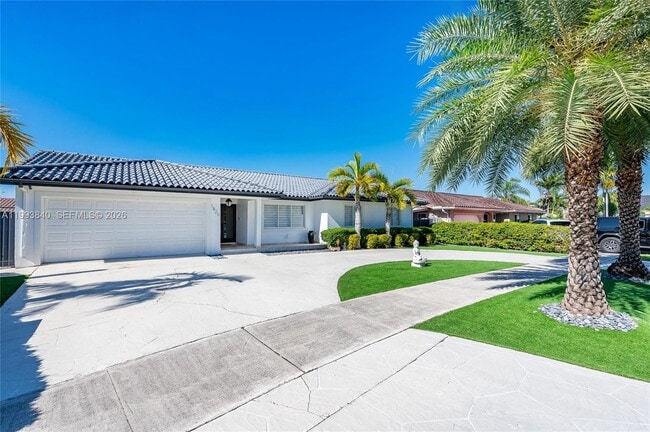 Photo - 1820 SW 140th Pl