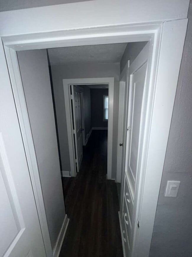 Photo - 1185 E 167th St Unidad 2