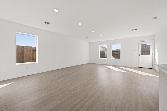 Photo - 29055 Rolling Tundra Wy