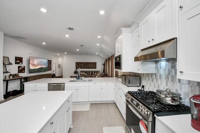 Photo - 8202 Tempest Stone Dr